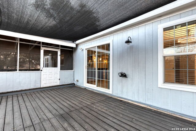 Image 23 of 67 For 2383 Tomblin