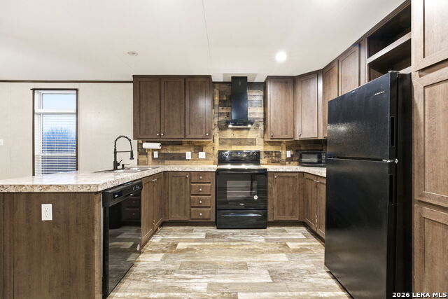 Image 31 of 67 For 2383 Tomblin