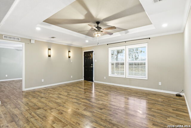 Image 7 of 67 For 2383 Tomblin