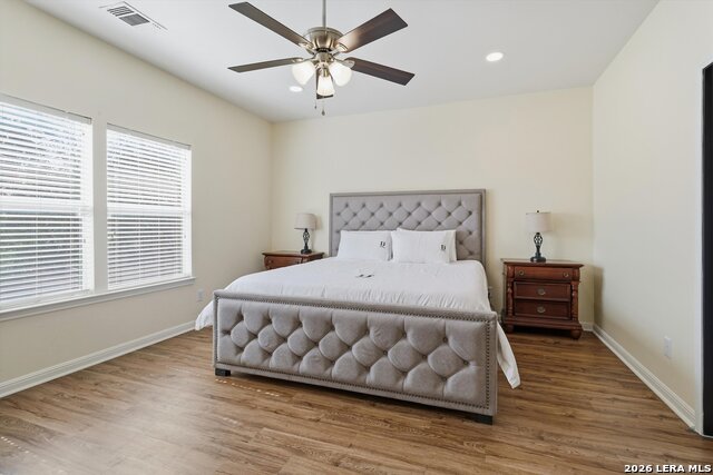 Image 14 of 33 For 9218 Tay Dr  