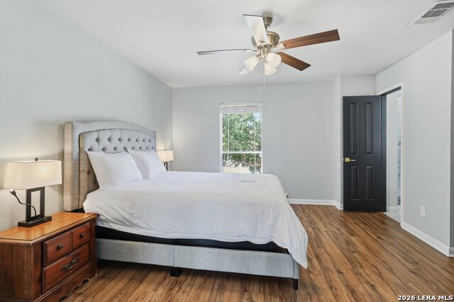 Image 19 of 33 For 9218 Tay Dr  