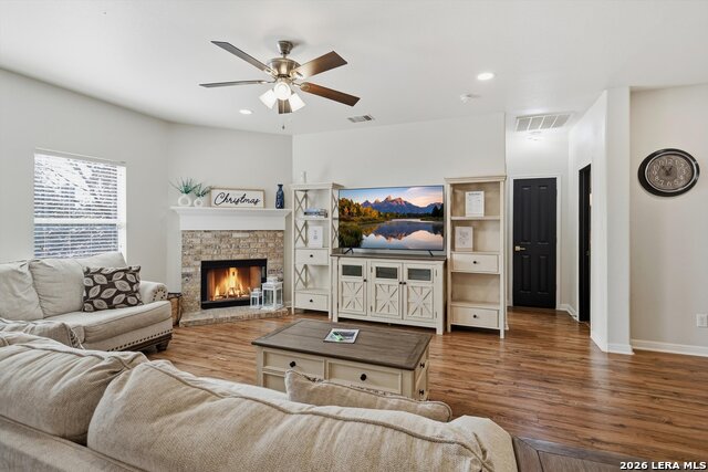 Image 5 of 33 For 9218 Tay Dr  