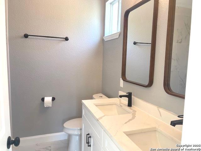 Image 19 of 40 For 2215 Saint Anthony