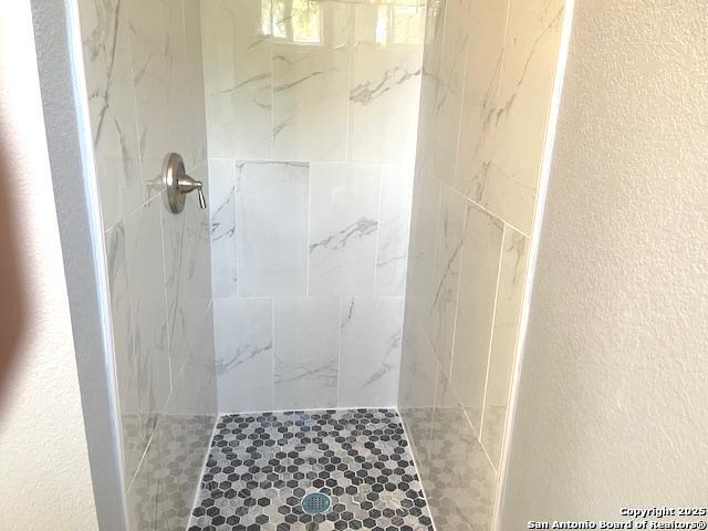 Image 20 of 40 For 2215 Saint Anthony