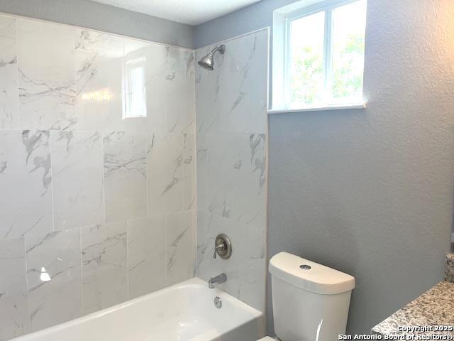 Image 25 of 40 For 2215 Saint Anthony