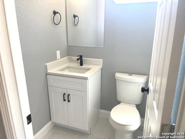 Image 29 of 40 For 2215 Saint Anthony