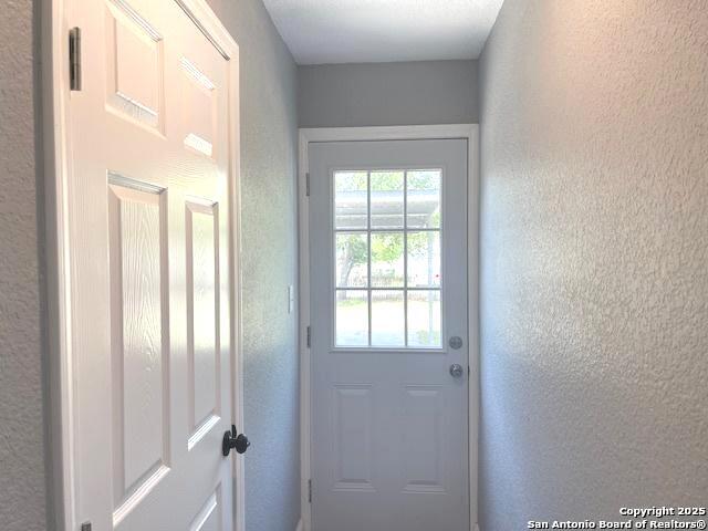 Image 30 of 40 For 2215 Saint Anthony