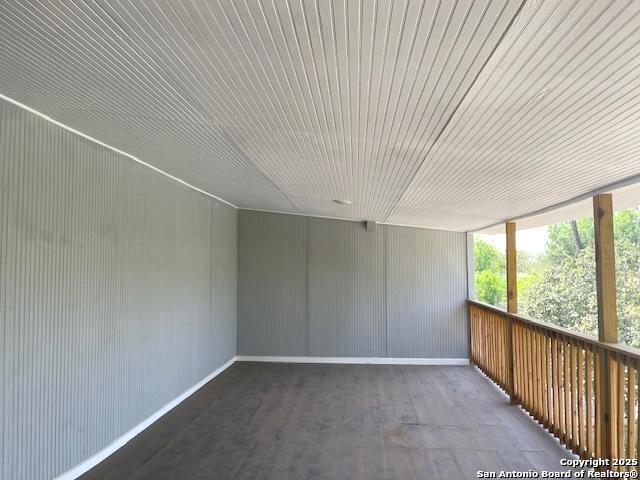 Image 38 of 40 For 2215 Saint Anthony