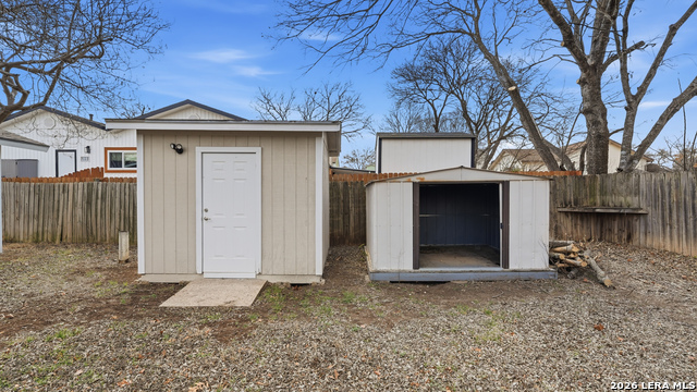 Image 37 of 39 For 10321 Little Sugar