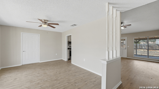 Image 4 of 39 For 10321 Little Sugar