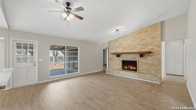 Image 9 of 39 For 10321 Little Sugar