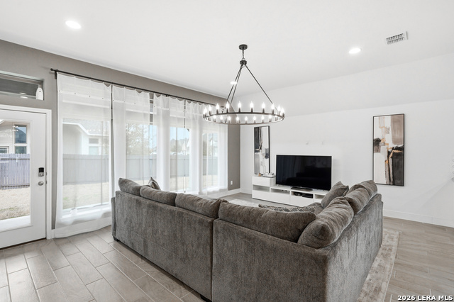 Image 13 of 40 For 14107 Rio Lobo