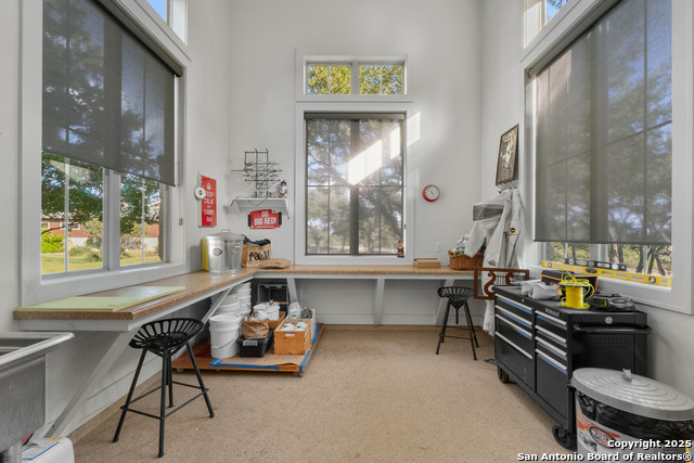 Listing photo id 59 for 1043 Twin River