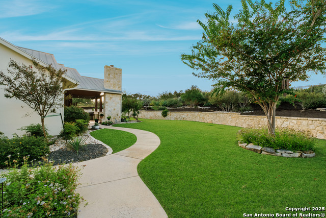 Listing photo id 83 for 1043 Twin River