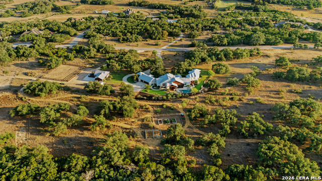 Listing photo id 91 for 1043 Twin River