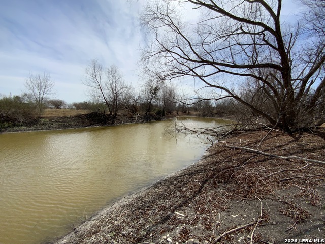 Details for 946 Country Lane, Marion, TX 78124