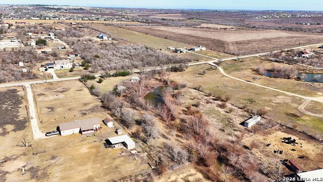 Image 19 of 21 For 946 Country Lane