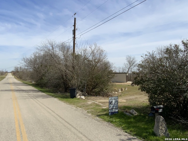 Image 2 of 21 For 946 Country Lane