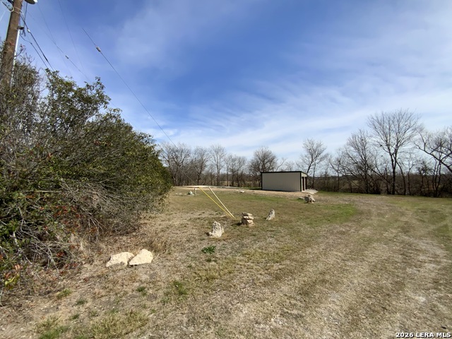 Image 4 of 21 For 946 Country Lane