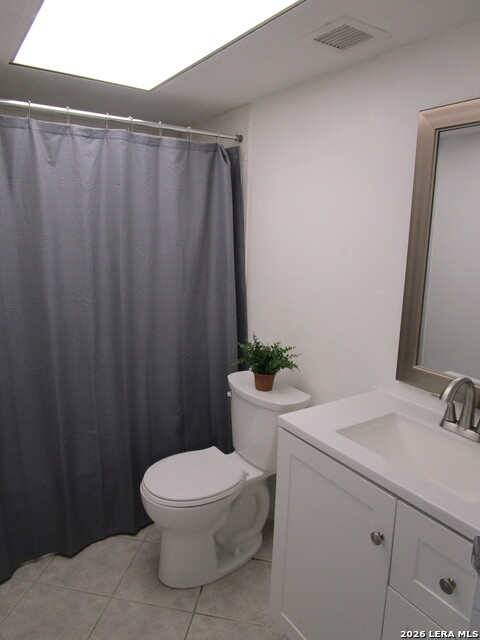 Image 11 of 34 For 7039 San Pedro Ave  1110