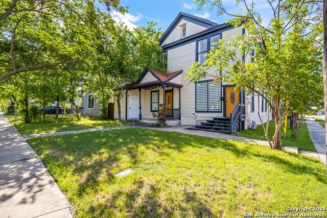 Image 46 of 46 For 302 Lamar  