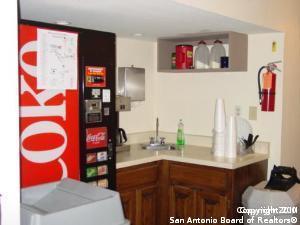 Listing photo id 6 for 116 Kestrel  