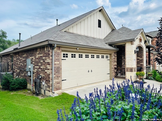 Image 2 of 29 For 27722 Lokaya Falls