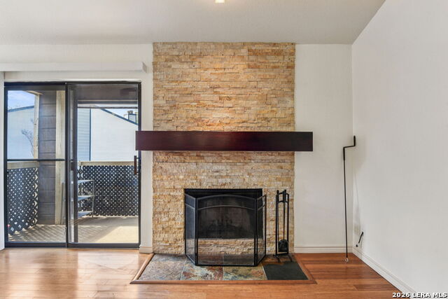 Image 6 of 20 For 11520 Huebner  504