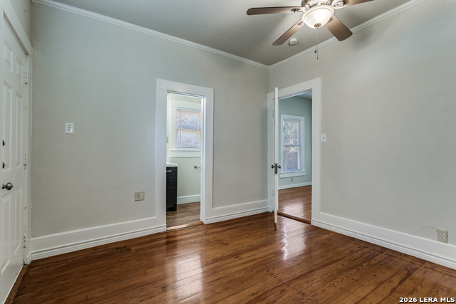 Image 9 of 13 For 130 Craig E