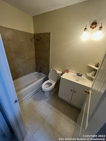 Image 4 of 7 For 8446 Dixon Ridge