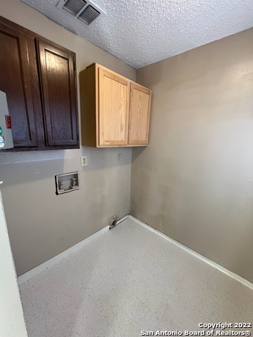 Image 7 of 7 For 8446 Dixon Ridge