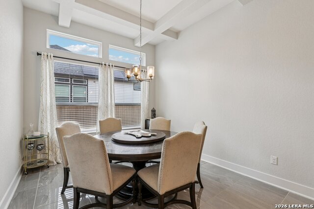 Listing photo id 8 for 156 Moon  