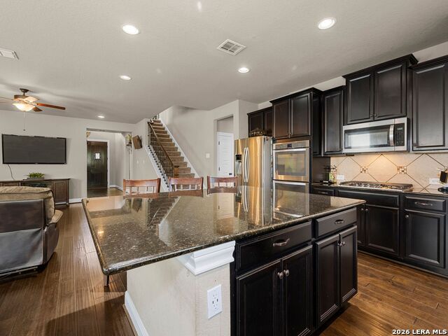 Image 17 of 49 For 11715 Violet Cove