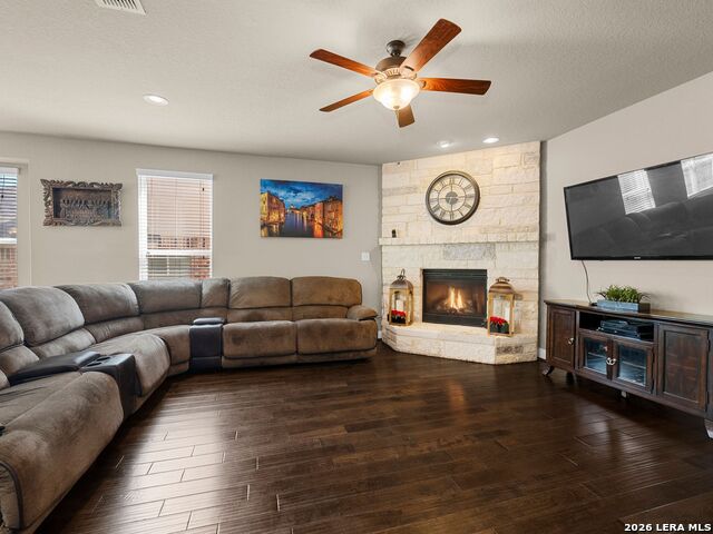 Image 7 of 49 For 11715 Violet Cove