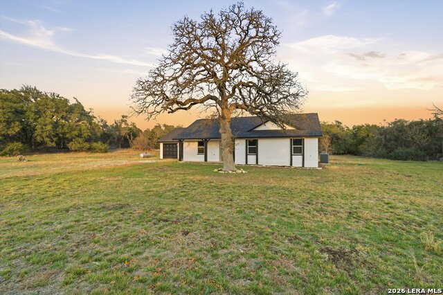 Image 33 of 37 For 1070 Lonesome Trail