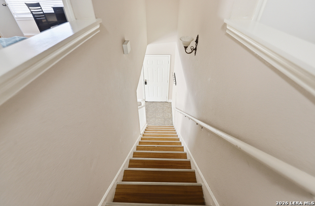 Image 20 of 20 For 9918 Kelton Dr