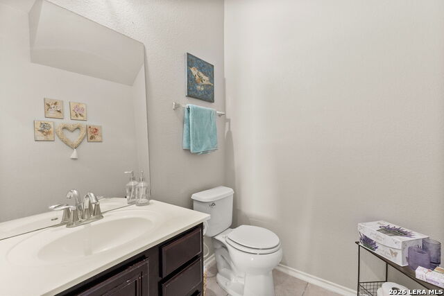 Image 15 of 26 For 10919 Almond Crest