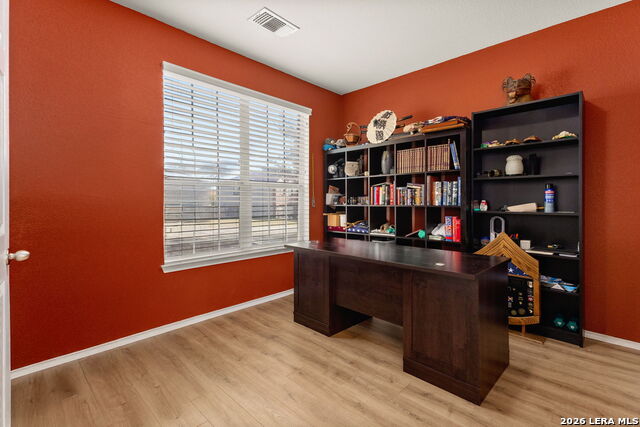 Image 16 of 26 For 10919 Almond Crest