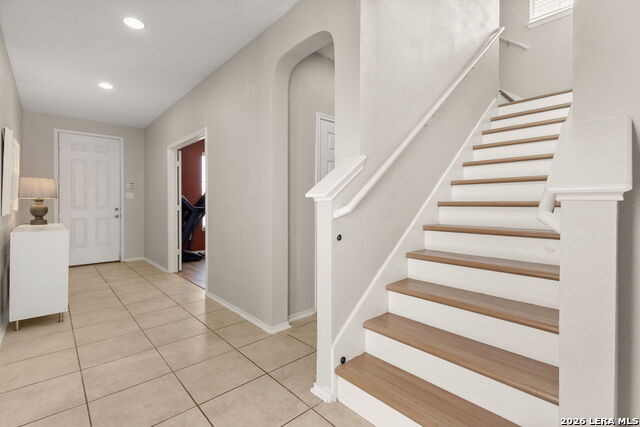 Image 17 of 26 For 10919 Almond Crest