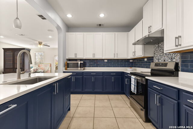 Image 7 of 26 For 10919 Almond Crest