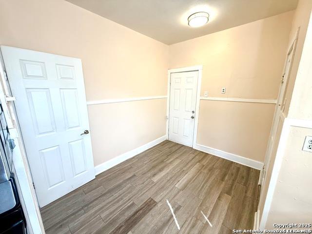 Image 10 of 18 For 411 Canton  