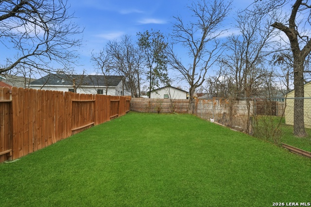 Image 16 of 18 For 411 Canton  