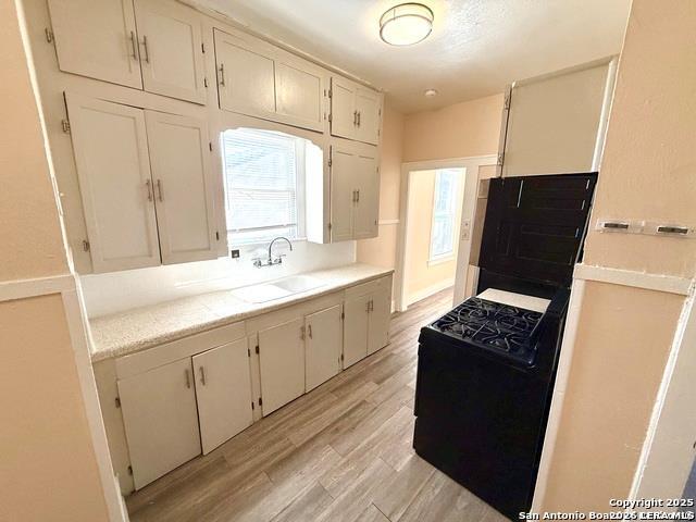 Image 9 of 18 For 411 Canton  