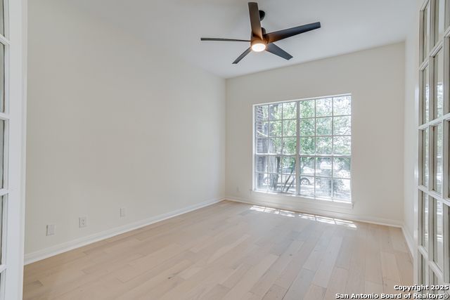 Image 11 of 39 For 1419 Blackbird