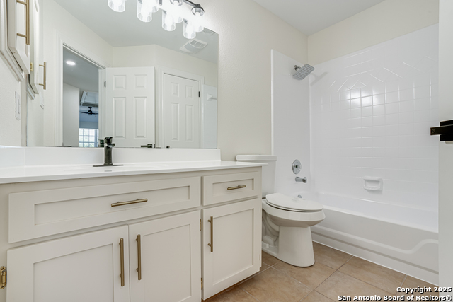 Image 32 of 39 For 1419 Blackbird