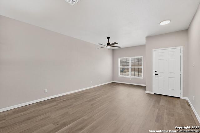 Image 5 of 33 For 15022 Harbor Landing