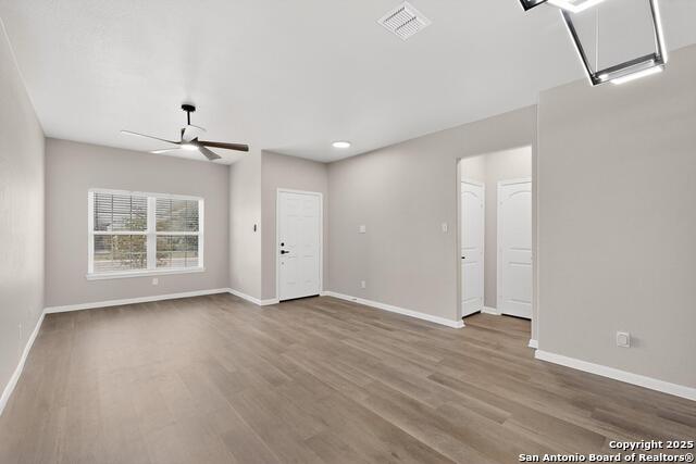 Image 6 of 33 For 15022 Harbor Landing