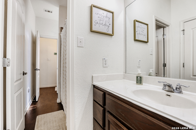 Image 19 of 24 For 8330 Magdalena Run