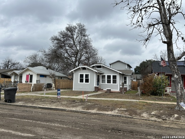 Image 22 of 28 For 329 Hot Wells  Front Unit