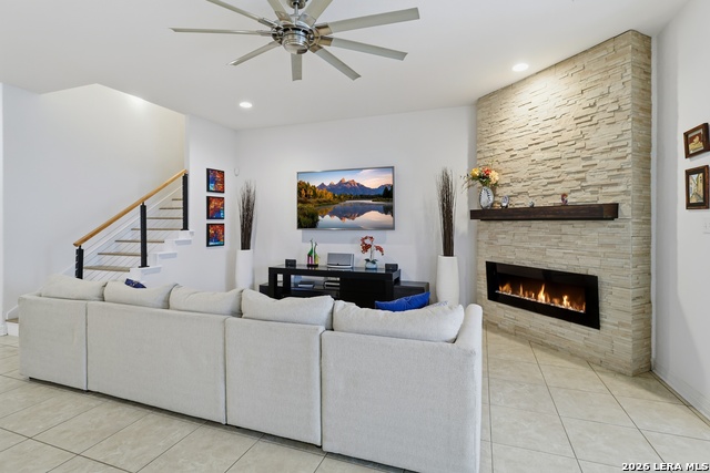 Image 7 of 32 For 9002 Highland Star